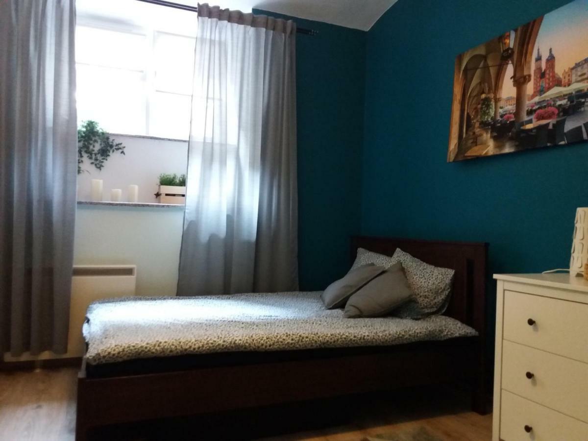 크라쿠프 Klimatyczny Apartament 아파트 외부 사진